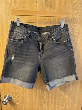 Kut from the Kloth Black Washed Boyfriend Shorts